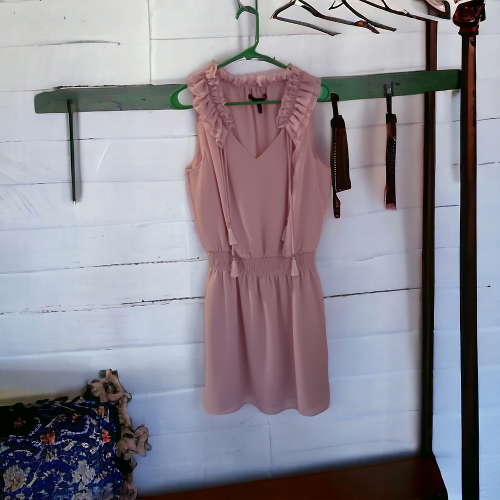 White House Black Market Size 10 Light Pink Dress
